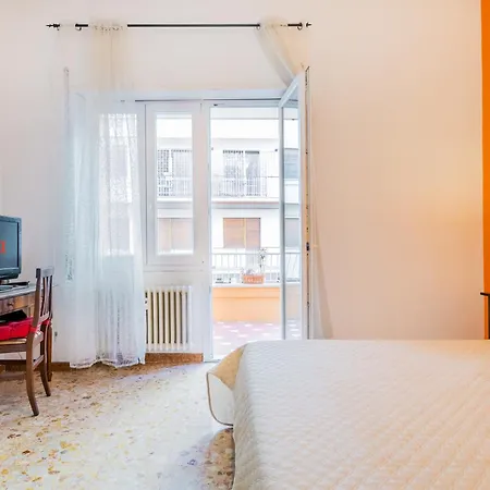 10 Minutes By Car From St Peter's Basilica Apartment Rome